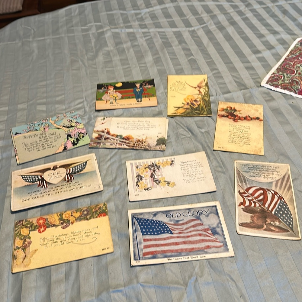 Lot of 14 vintage postcards